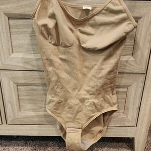 NWT Hey Shape snatched bodysuit Large
